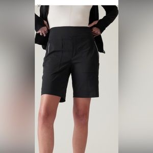 Athleta Trekkie Bermuda Shorts